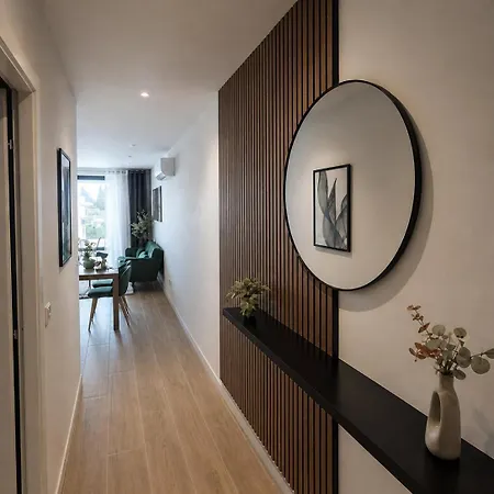 Urban Pulse - Steps To Paceville 아파트 *